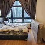 Sunflower/4R3B/Klcc/1550Sf/Bacony/Newcondo/Bathtub