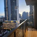 Sunflower/4R3B/Klcc/1550Sf/Bacony/Newcondo/Bathtub