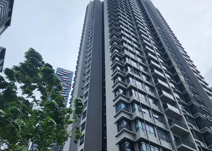Sunflower/4R3B/Klcc/1550Sf/Bacony/Newcondo/Bathtub